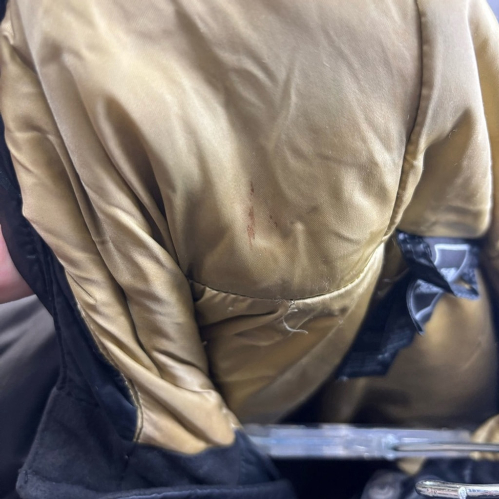 The North Face Black Puffer Jacket size M 10/12 - Picture 5 of 7